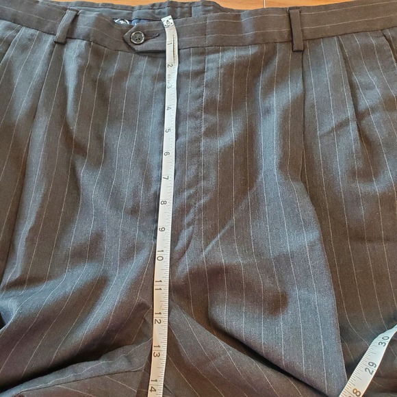 Hart Schaffner Marx Pinstripe Wool Men's formal career Suit Sz 44L Charcoal gray - Picture 9 of 16